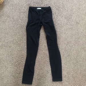 Black leggings